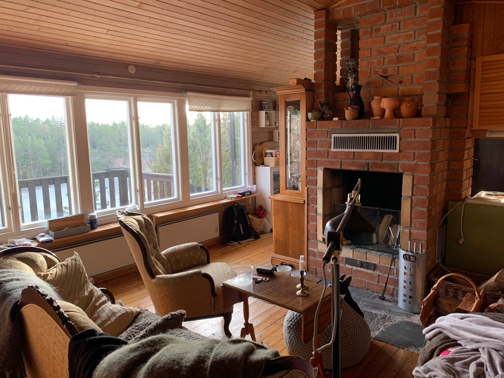 Så här såg det ut innan vi började putsa spisen